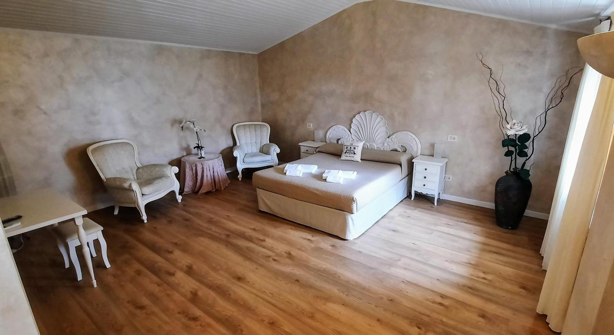 Moniga del Garda B&B Villa Fiorini מראה חיצוני תמונה