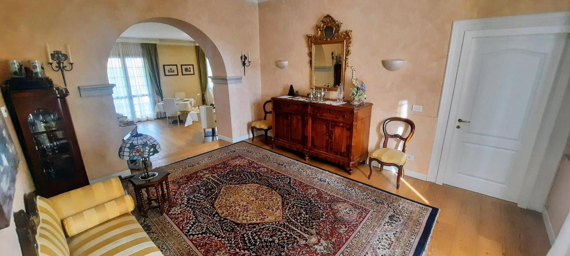 Moniga del Garda B&B Villa Fiorini מראה חיצוני תמונה