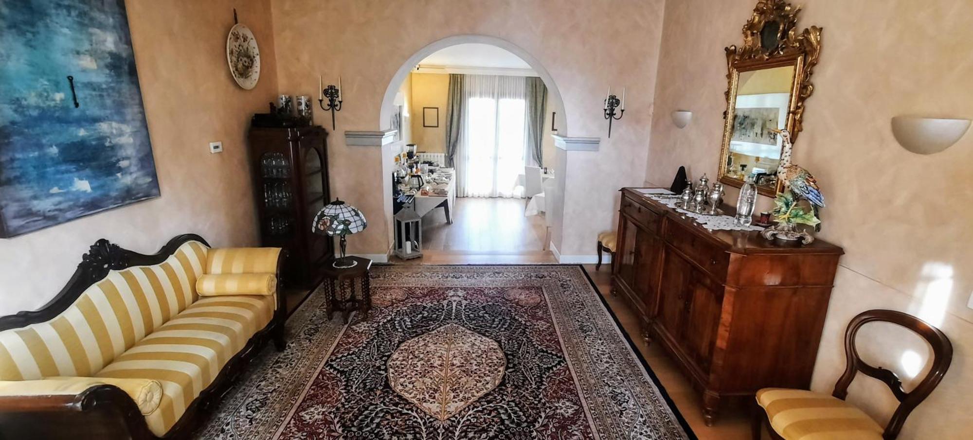 Moniga del Garda B&B Villa Fiorini מראה חיצוני תמונה