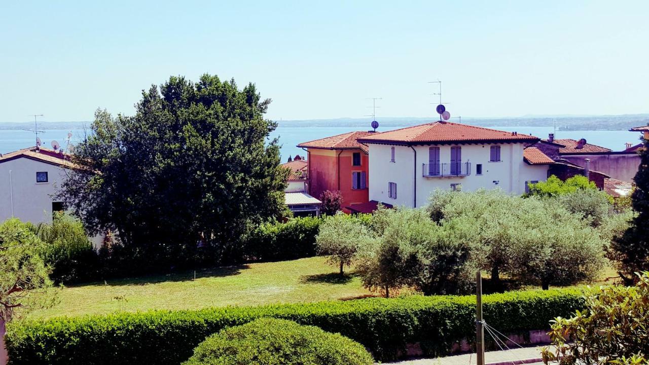 Moniga del Garda B&B Villa Fiorini מראה חיצוני תמונה