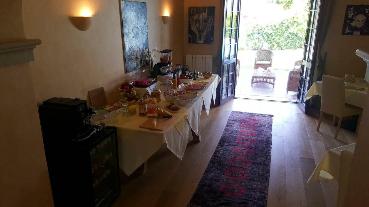 Moniga del Garda B&B Villa Fiorini מראה חיצוני תמונה